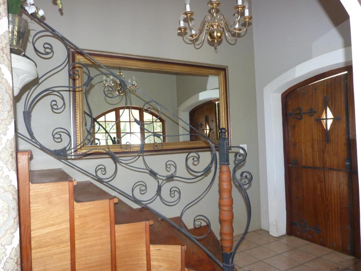 Royston Hall Historical Guesthouse Umtentweni Экстерьер фото