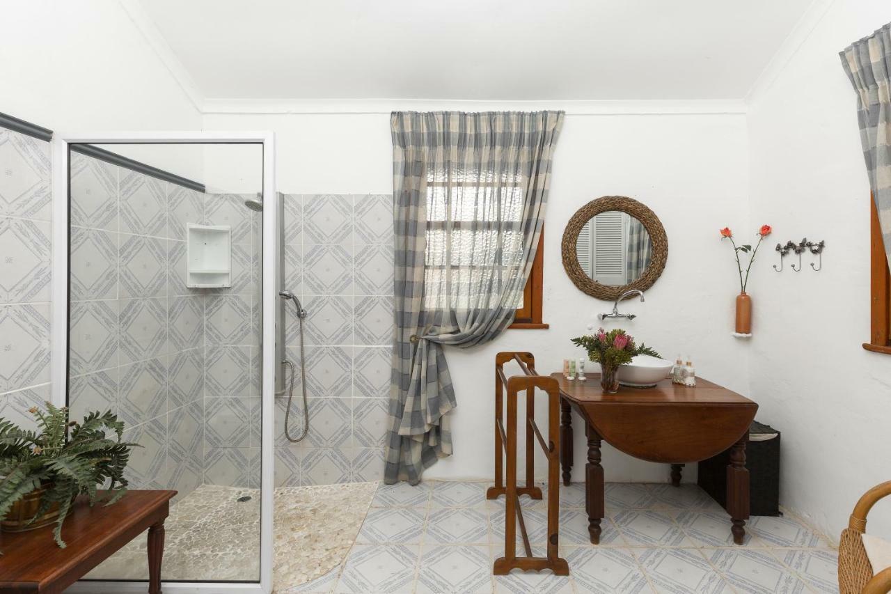 Royston Hall Historical Guesthouse Umtentweni Экстерьер фото