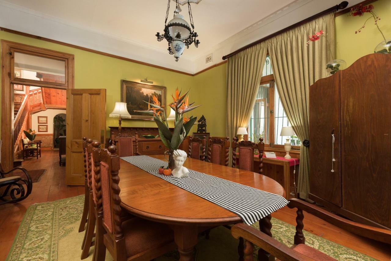 Royston Hall Historical Guesthouse Umtentweni Экстерьер фото